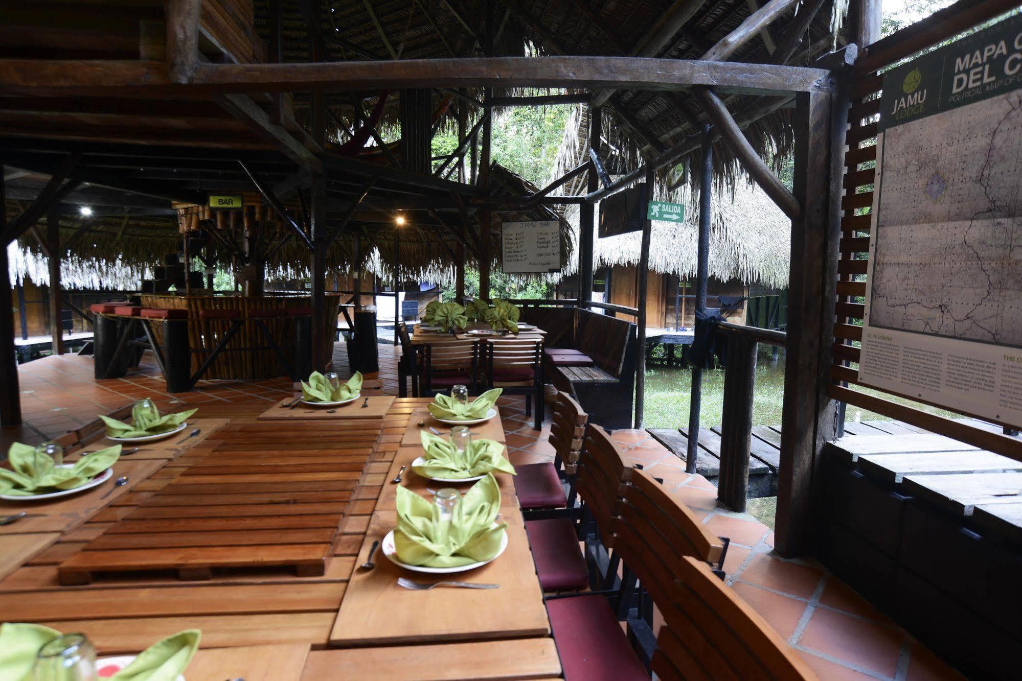 Jamu Lodge Puerto Montufar Eksteriør billede
